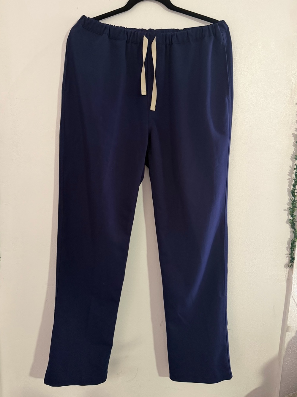 Figs Navy Men’s Drawstring Joggers